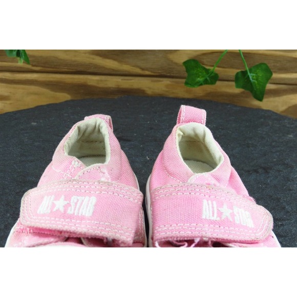 Converse all star Toddler Girls 6 Medium Pink Low Top Fabric - Picture 3 of 6
